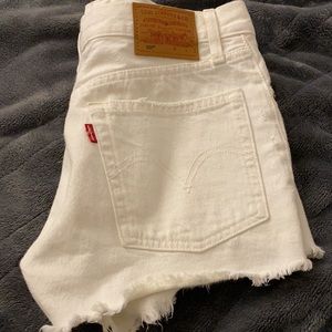 Levi’s white denim shorts